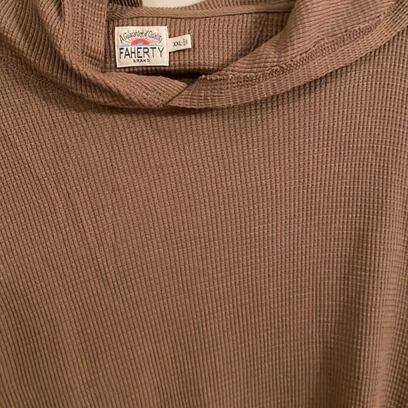 Faherty waffle hooded long sleeve tee - Picture 4 of 4